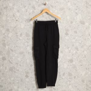 calca preta zara 130698003?action_source=70853&ref=home_home&rsp=1&rspix=1