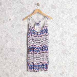 macaquinho branco abstrato raphael goulart 133389150?action_source=66728&ref=home_home&rsp=1&rspix=1