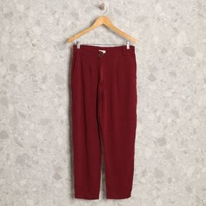 calca bordo yaaas 140135752?action_source=72668&ref=home_home&rsp=1&rspix=1