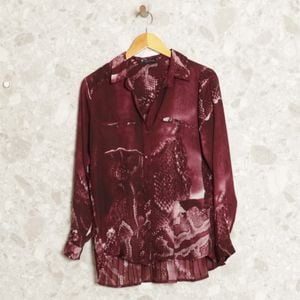 camisa bordo animal print animale 135239332?action_source=70358&ref=home_home&rsp=1&rspix=1