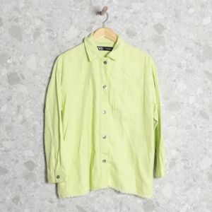 jaqueta verde jeans zara 140142838?action_source=70754&ref=home_home&rsp=1&rspix=1