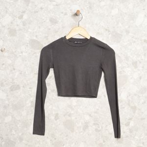 cropped preto zara 128087749?action_source=73031&ref=home_home&rsp=1&rspix=1