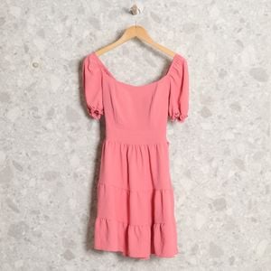 vestido rosa 124626910?action_source=67322&ref=home_home&rsp=1&rspix=1