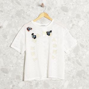 blusa lettering branca zara 142751397?action_source=73031&ref=home_home&rsp=1&rspix=1