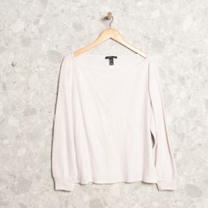 blusa branca forever 21 128660307?action_source=69004&ref=home_home&rsp=1&rspix=1