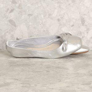 sapatilha prata arezzo 128897088?action_source=69532&ref=home_home&rsp=1&rspix=1