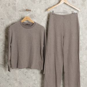 conjunto casaco e calca cinza zara 144050164?action_source=72769&ref=home_home&rsp=1&rspix=1