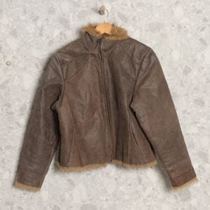 jaqueta marrom mochini 137995830?action_source=69532&ref=home_home&rsp=1&rspix=1