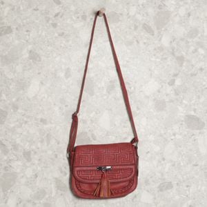 bolsa vermelha 127980482?action_source=70096&ref=home_home&rsp=1&rspix=1