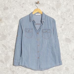 camisa azul claro listrada 118436048?action_source=62833&ref=home_home&rsp=1&rspix=1