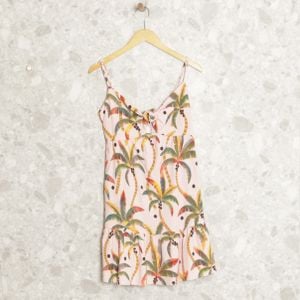 vestido rosa abstrato farm 134528194?action_source=70754&ref=home_home&rsp=1&rspix=1