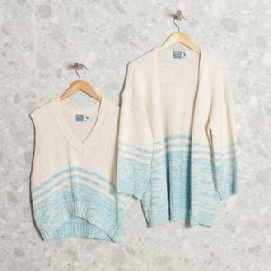 conjunto cardigan e colete off white cruise 143405618?action_source=72472&ref=home_home&rsp=1&rspix=1