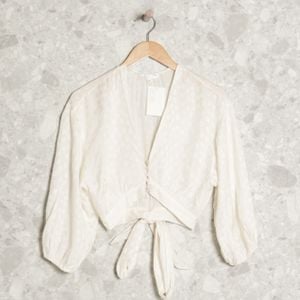 cropped branco nk 128547561?action_source=73427&ref=home_home&rsp=1&rspix=1