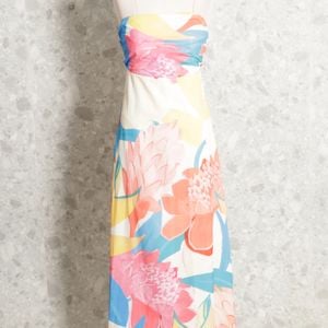 vestido creme floral 141819419?action_source=67322&ref=home_home&rsp=1&rspix=1