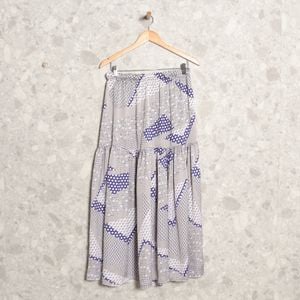 saia cinza geometrica dresh 135964705?action_source=69532&ref=home_home&rsp=1&rspix=1