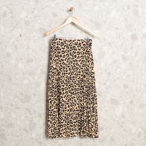 saia creme animal print cortelle 127643527?action_source=62833&ref=home_home&rsp=1&rspix=1
