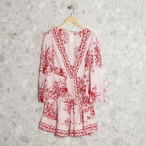vestido rosa abstrato made in italy 149884379?action_source=76891&ref=home_home&rsp=1&rspix=1