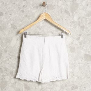 short branco zara 136414680?action_source=70754&ref=home_home&rsp=1&rspix=1