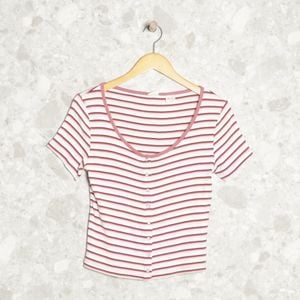 blusa off white e rosa levis 132139209?action_source=70754&ref=home_home&rsp=1&rspix=1