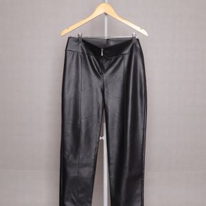 legging preta couro sintetico 86897365?action_source=70358&ref=home_home&rsp=1&rspix=1