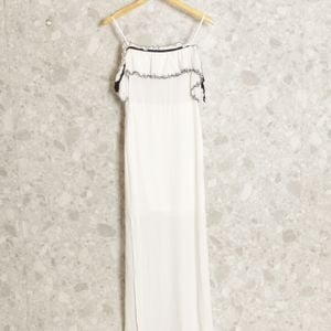 vestido branco valentina modas 132874875?action_source=69004&ref=home_home&rsp=1&rspix=1