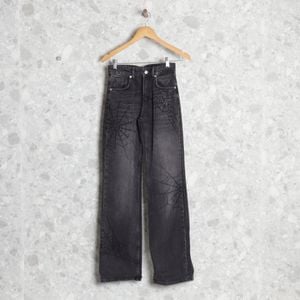 calca jeans cinza zara 125478308?action_source=70853&ref=home_home&rsp=1&rspix=1
