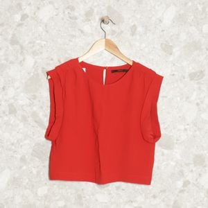 cropped vermelho animale 131840550?action_source=67289&ref=home_home&rsp=1&rspix=1