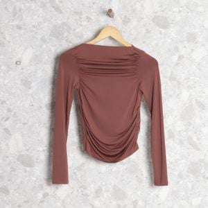 blusa marrom clock house 136275339?action_source=73427&ref=home_home&rsp=1&rspix=1