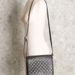 bolsa preta 123858755?action_source=69004&ref=home_home&rsp=1&rspix=1