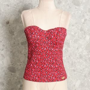 blusa vermelha animal print lanca perfume 140273682?action_source=70754&ref=home_home&rsp=1&rspix=1