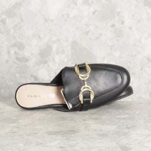 mule preto fashion 146577888?action_source=74816&ref=home_home&rsp=1&rspix=1