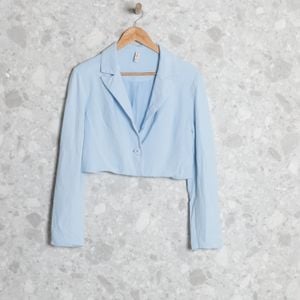 blazer cropped azul blue steel 139589041?action_source=70096&ref=home_home&rsp=1&rspix=1