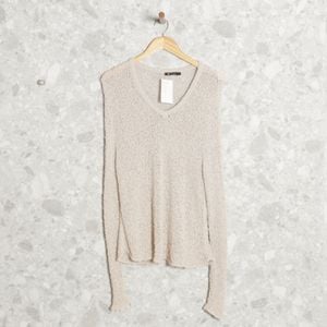 blusa bege maria filo 142660158?action_source=72472&ref=home_home&rsp=1&rspix=1