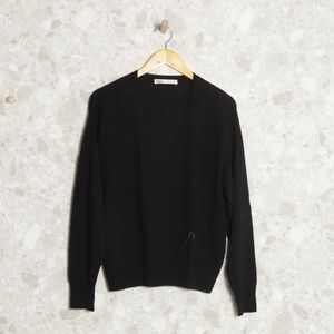 sueter preto zara 143457035?action_source=73361&ref=home_enjoei_pro&rsp=1&rspix=1