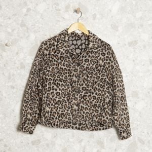 casaco cinza animal print absolutti 142409186?action_source=71612&ref=home_home&rsp=1&rspix=1