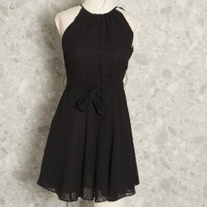 vestido preto farm 116459561?action_source=70853&ref=home_home&rsp=1&rspix=1