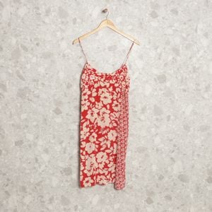 vestido vermelho animale 130003075?action_source=68547&ref=home_home&rsp=1&rspix=1