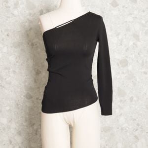 blusa preta zara 132089094?action_source=73031&ref=home_home&rsp=1&rspix=1