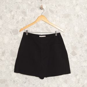 short saia preto chicle 141601031?action_source=70754&ref=home_home&rsp=1&rspix=1