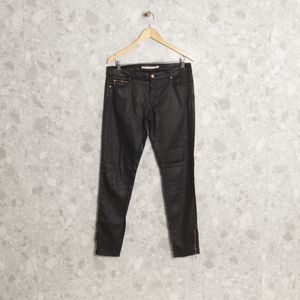 calca preta skinny zara 137991694?action_source=69532&ref=home_home&rsp=1&rspix=1