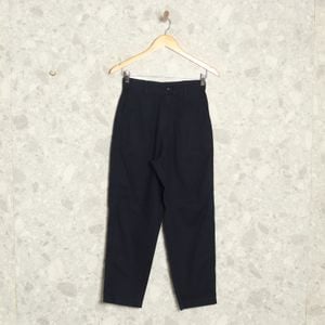 calca azul escura uniqlo 133725805?action_source=69004&ref=home_home&rsp=1&rspix=1