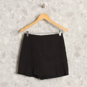 short saia preta mamo 138795159?action_source=69302&ref=home_enjoei_pro&rsp=1&rspix=1