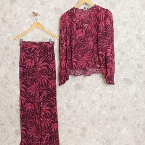 conjunto rosa le lis blanc 119547135?action_source=67289&ref=home_home&rsp=1&rspix=1