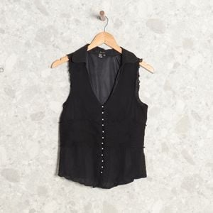 blusa preta zara 140824810?action_source=70754&ref=home_home&rsp=1&rspix=1
