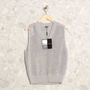 colete cinza le lis blanc 132935173?action_source=67289&ref=home_home&rsp=1&rspix=1