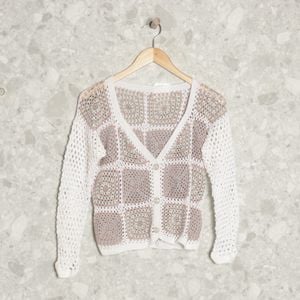 blusa branca 125129033?action_source=69004&ref=home_home&rsp=1&rspix=1