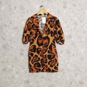 vestido laranja folhagem farm 141180883?action_source=73427&ref=home_home&rsp=1&rspix=1