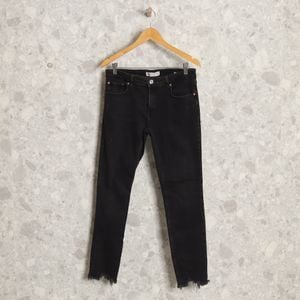 calca jeans preta zara 143239316?action_source=72668&ref=home_home&rsp=1&rspix=1