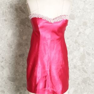 vestido tomara que caia rosa choque 124555696?action_source=67322&ref=home_home&rsp=1&rspix=1