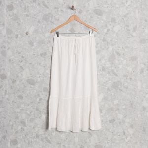 saia off white floral zara 138401748?action_source=70358&ref=home_home&rsp=1&rspix=1